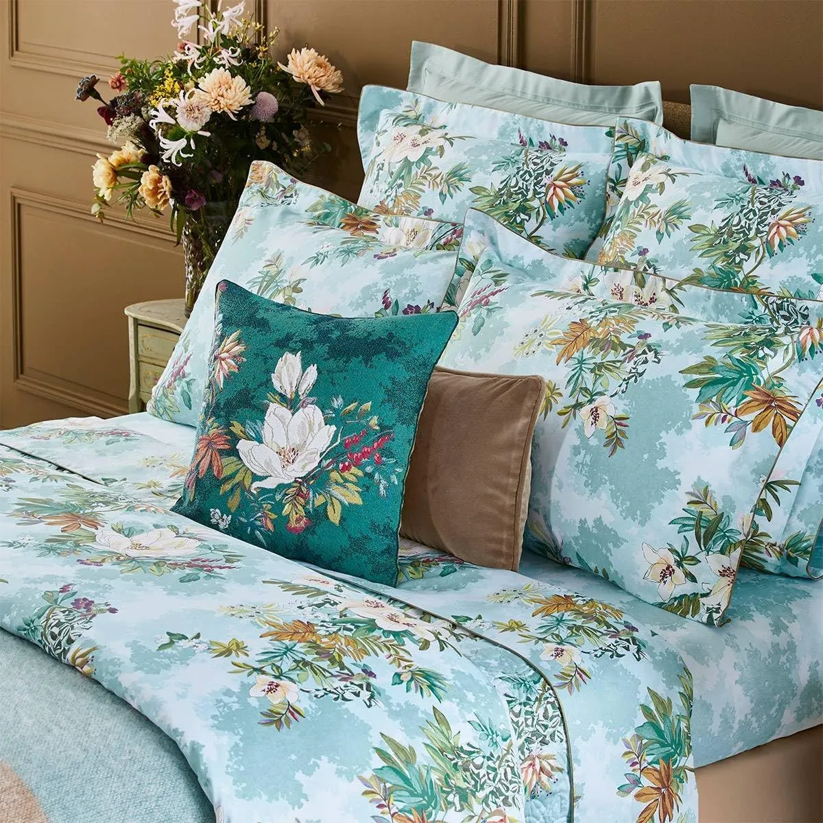 Yves Delorme Panorama Multicolor Euro 26 x 26 in Sham - Extra Soft and Warm Luxury Sheets, 100% Natural Organic French Bed Linens - Breathable and Durable