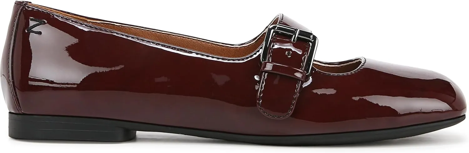 ZODIAC Women's Classic Loafer Flat