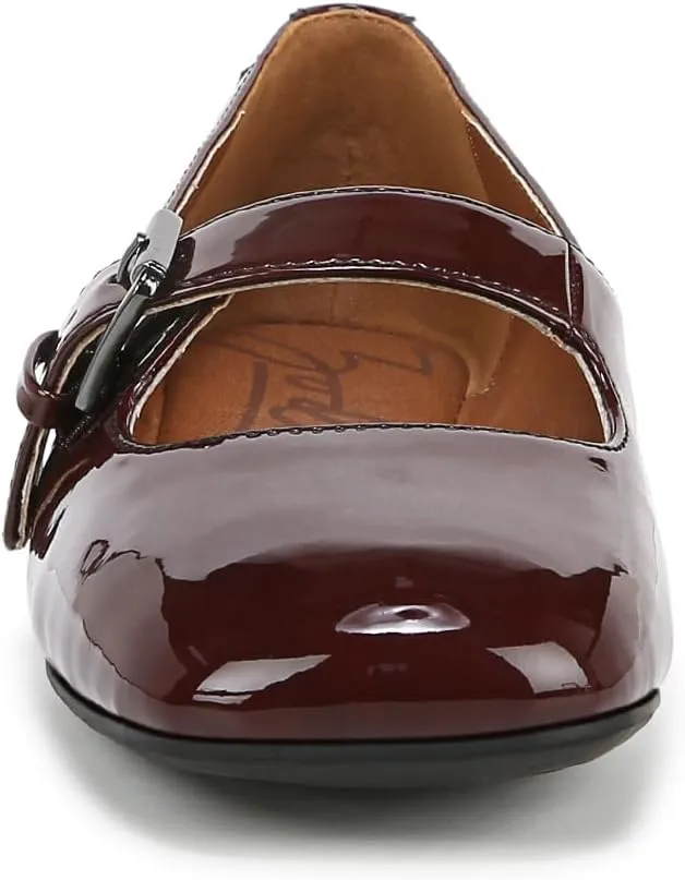ZODIAC Women's Classic Loafer Flat