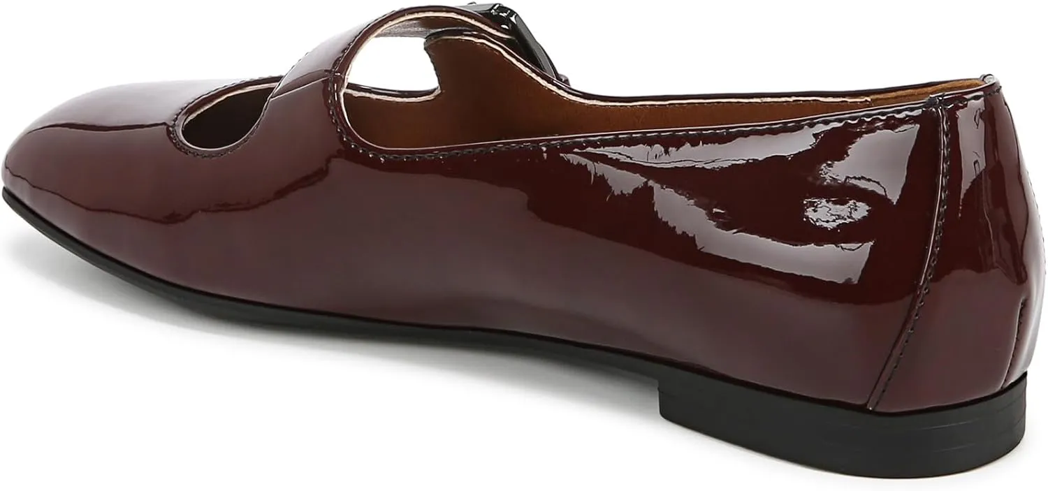 ZODIAC Women's Classic Loafer Flat